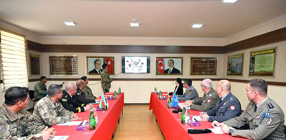 Azərbaycan Ordusunun Baş Qərargah rəisi NATO nümayəndə heyəti ilə görüşüb