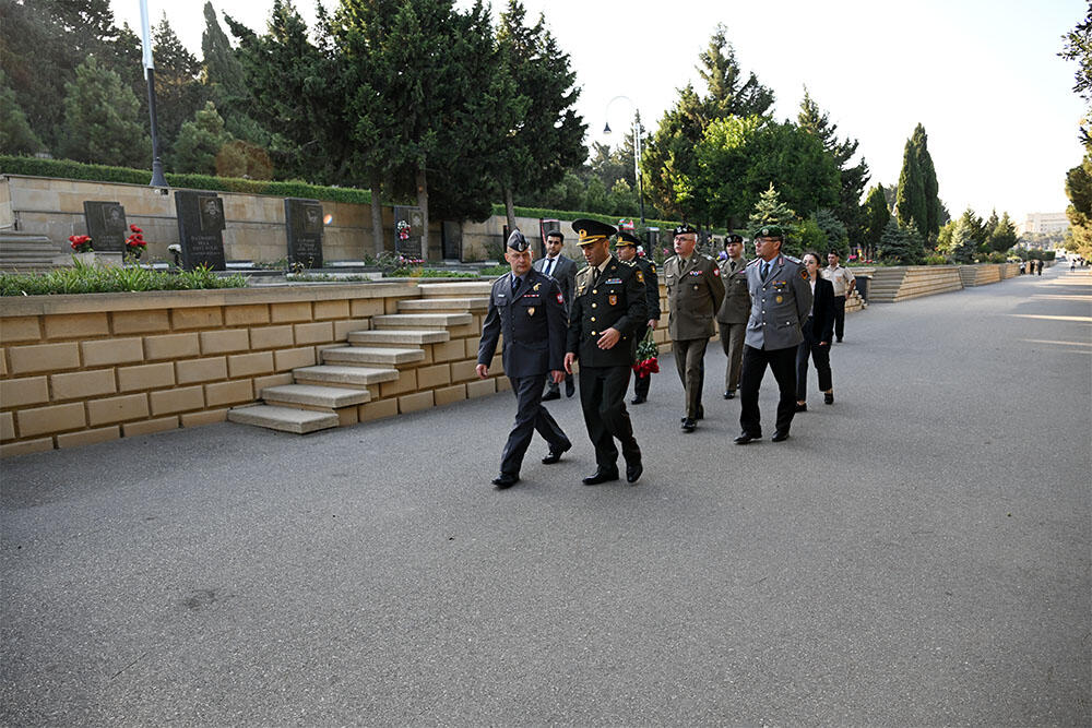 Azərbaycan Ordusunun Baş Qərargah rəisi NATO nümayəndə heyəti ilə görüşüb