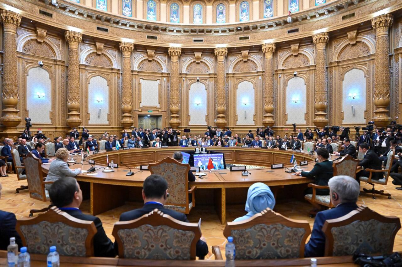 Sahibə Qafarova Tacikistanda beynəlxalq parlament konfransında çıxış edib