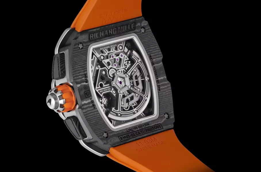 Richard Mille выпустила хронограф в стиле McLaren W1