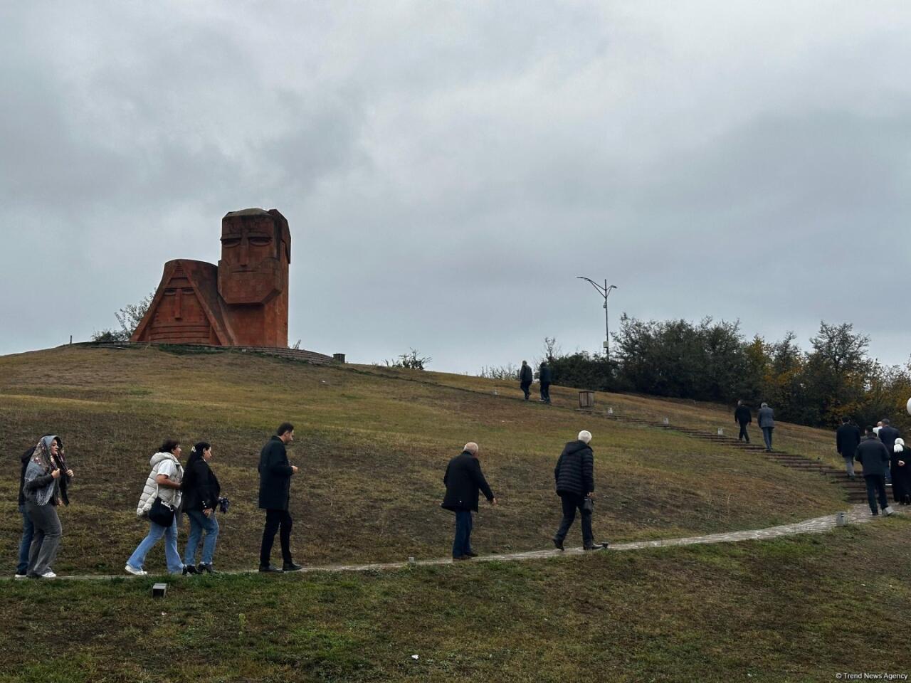 Gürcüstandan gələn azərbaycanlıların işğaldan azad olunan ərazilərə səfəri başa çatıb