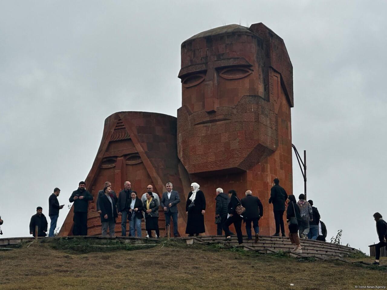 Gürcüstandan gələn azərbaycanlıların işğaldan azad olunan ərazilərə səfəri başa çatıb