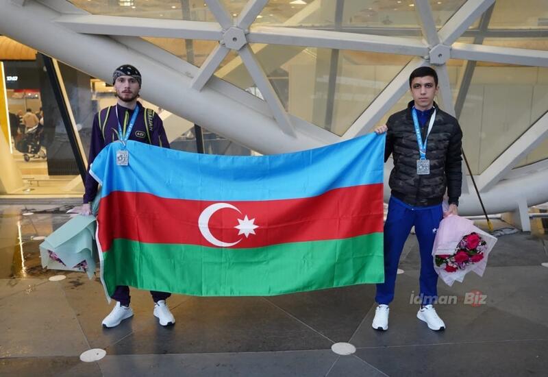 Наши боксеры, завоевавшие в Софии 4 медали, вернулись на родину