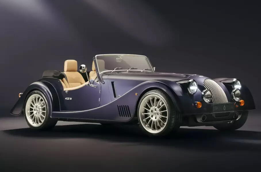 Morgan Plus Six получил «прощальную» версию Pinnacle