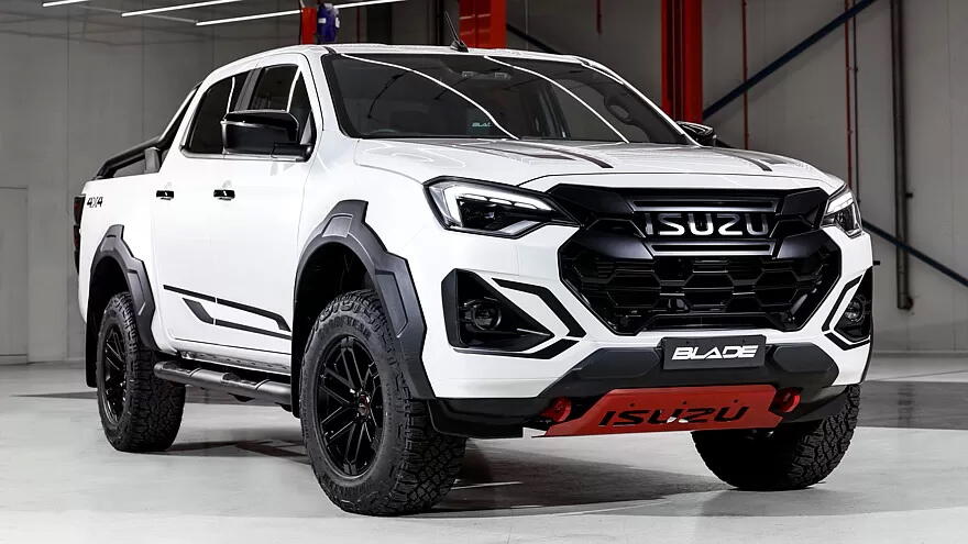 У пикапа Isuzu D-Max появилась новая топовая версия Blade