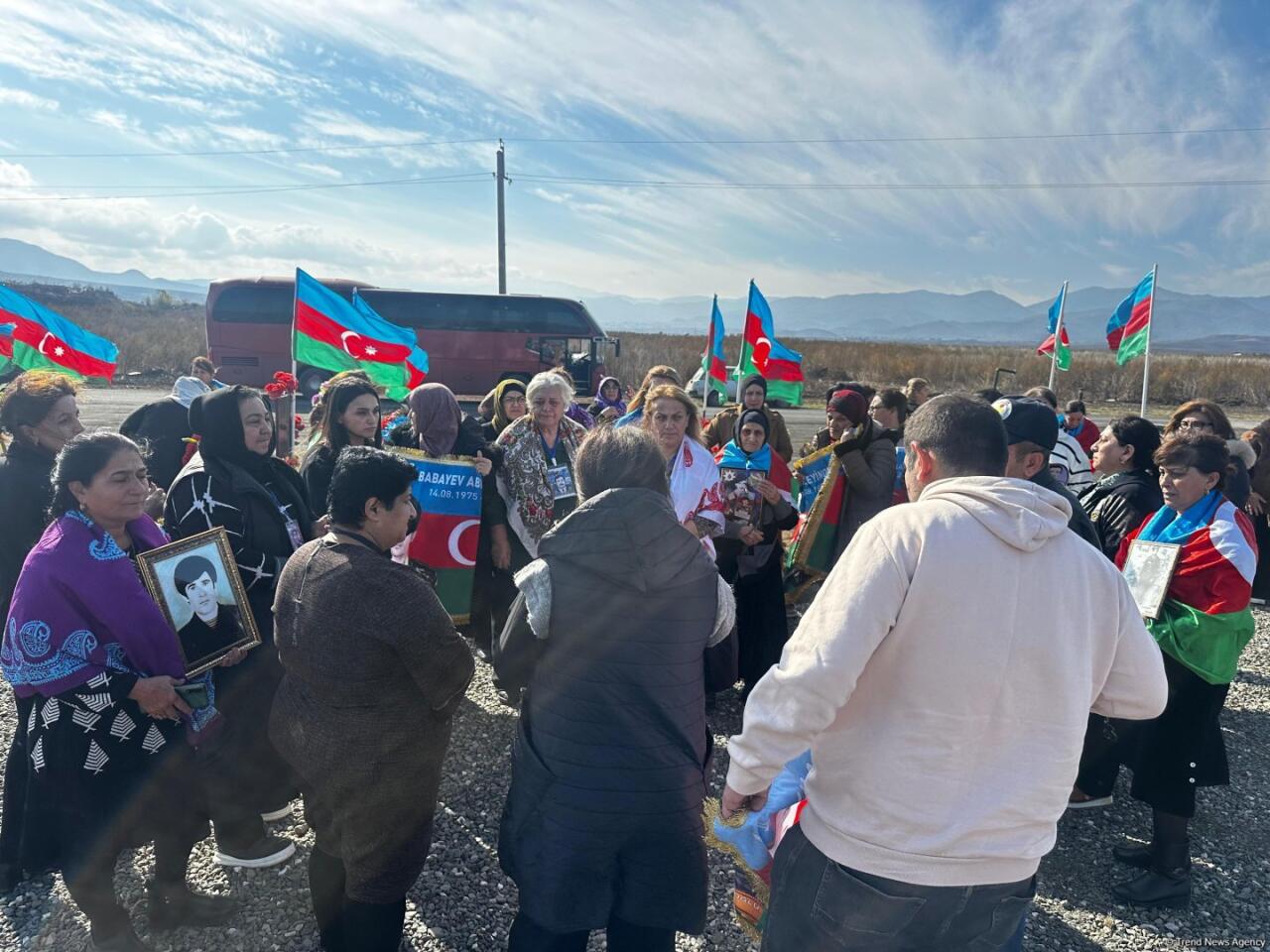 Семьи пропавших без вести в I Карабахской войне в Агдаме, Ходжалы и Ханкенди