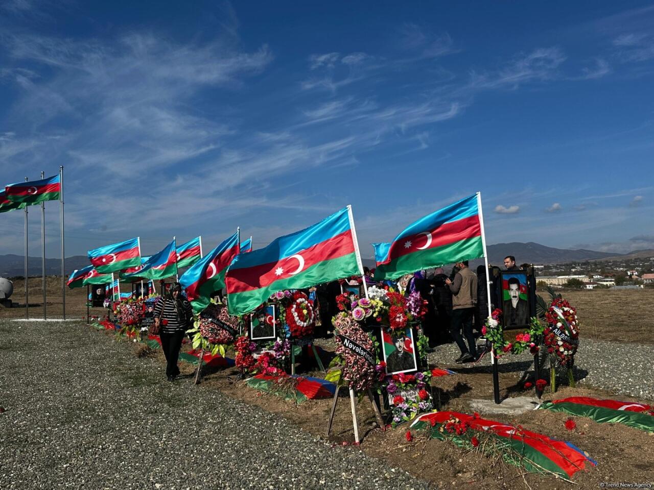 Семьи пропавших без вести в I Карабахской войне в Агдаме, Ходжалы и Ханкенди