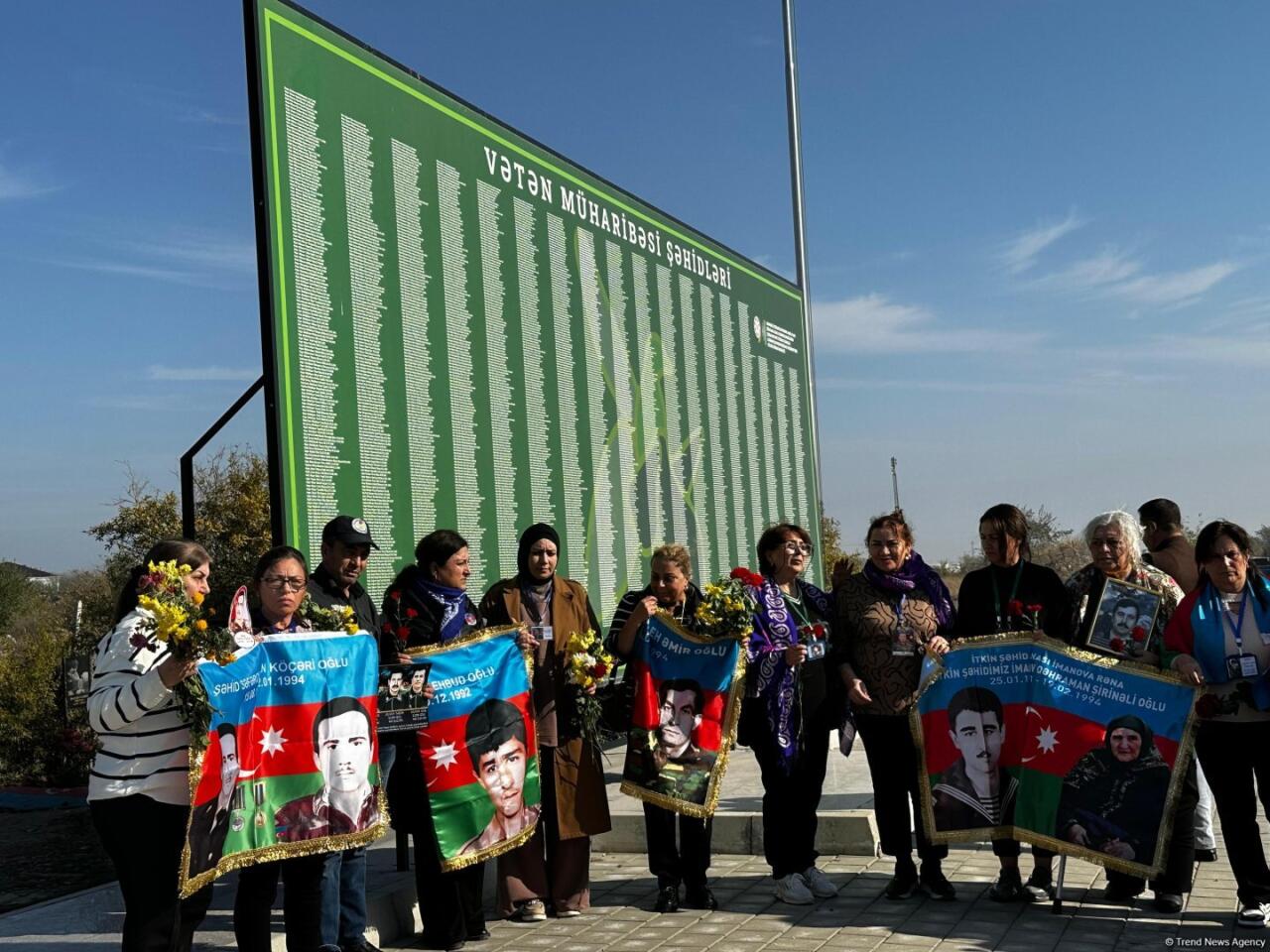 Семьи пропавших без вести в I Карабахской войне в Агдаме, Ходжалы и Ханкенди