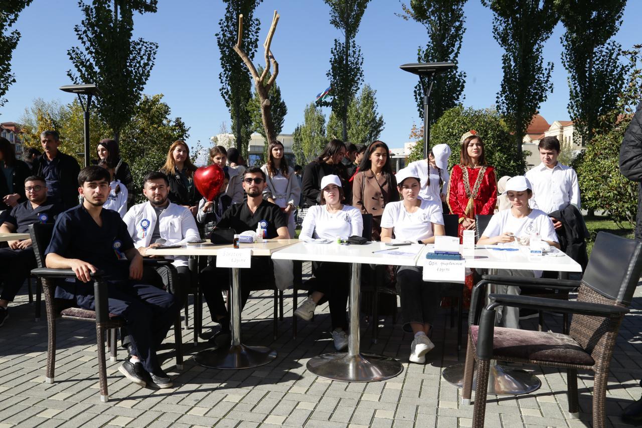 Səhiyyə Nazirliyi Qubada “İlk tibbi yardım - ikinci həyata addım” adlı fleşmob keçirib