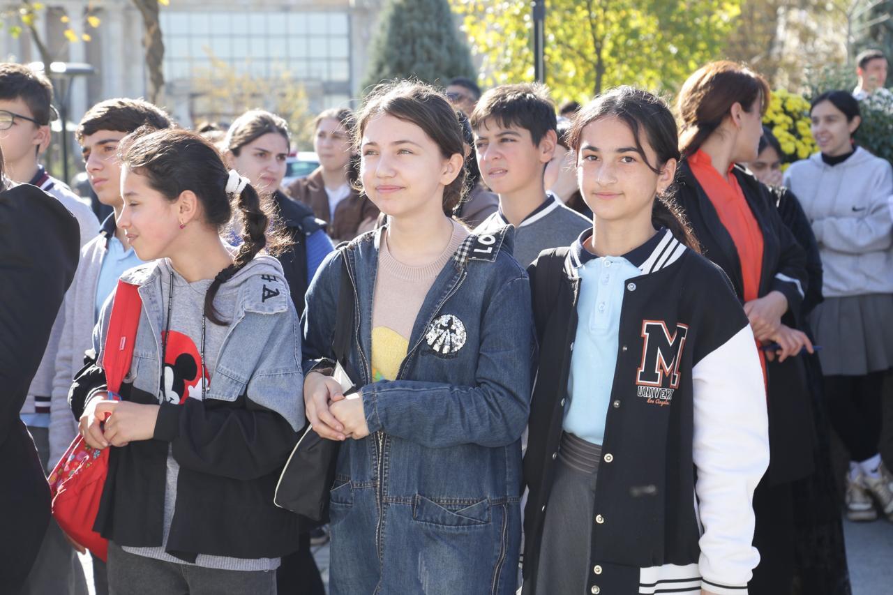 Səhiyyə Nazirliyi Qubada “İlk tibbi yardım - ikinci həyata addım” adlı fleşmob keçirib