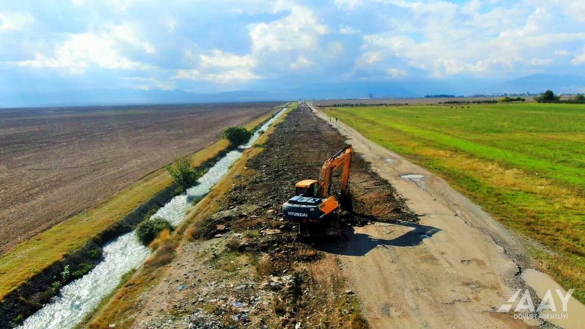 В Карабахе строится новая дорога