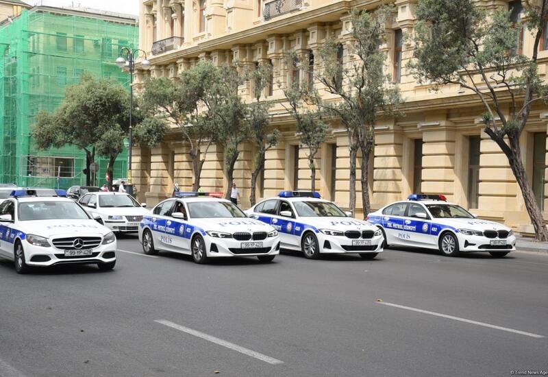 В Баку ограничат движение на нескольких центральных дорогах