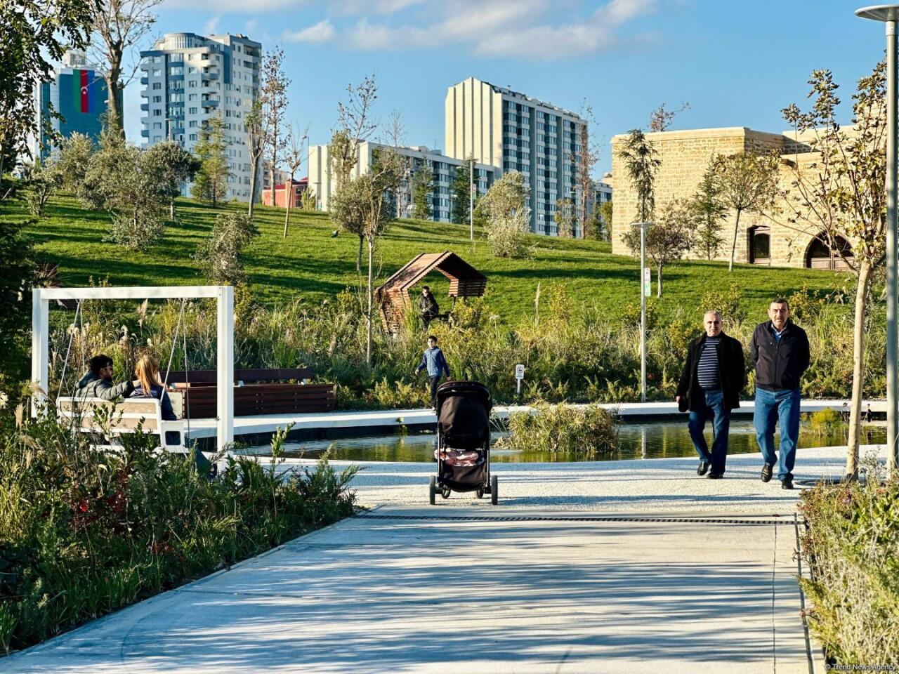 Keçmiş “Sovetski”də salınan parkdan