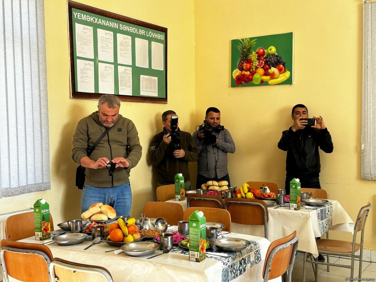 На азербайджанской заставе "Бабекер" задержали условных нарушителей границы