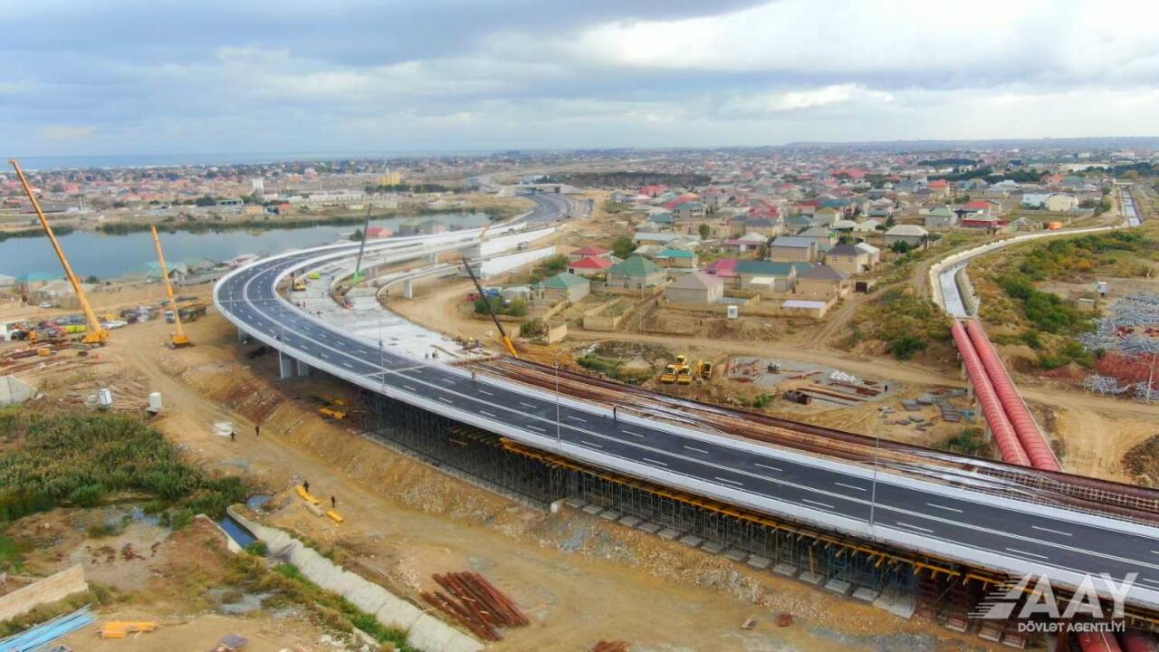 Yeni inşa edilən Böyükşor-Pirşağı yolundan görüntülər