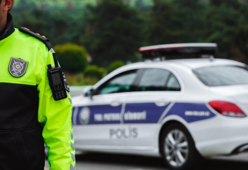 Dövlət Yol Polisi piyadalara