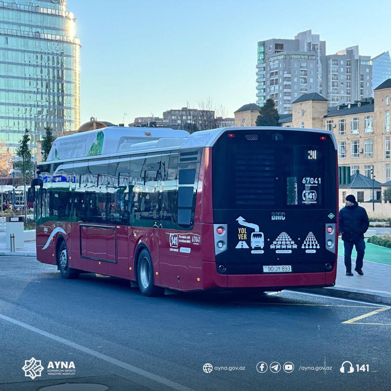 В Баку запущен новый автобусный маршрут