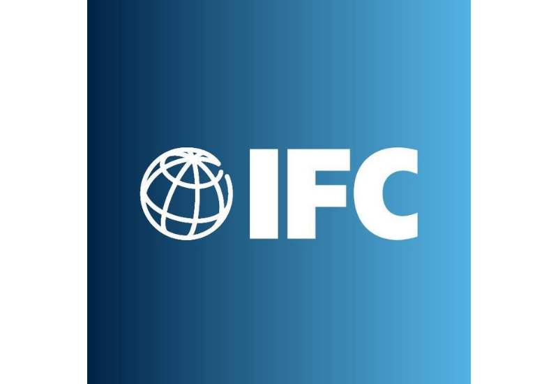 IFC выпустила облигации в азербайджанских манатах для "зеленых" проектов