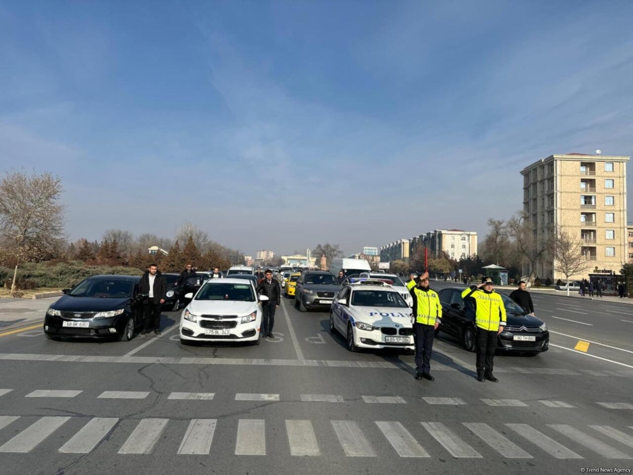 В Нахчыване минутой молчания почтена память жертв крушения самолета AZAL