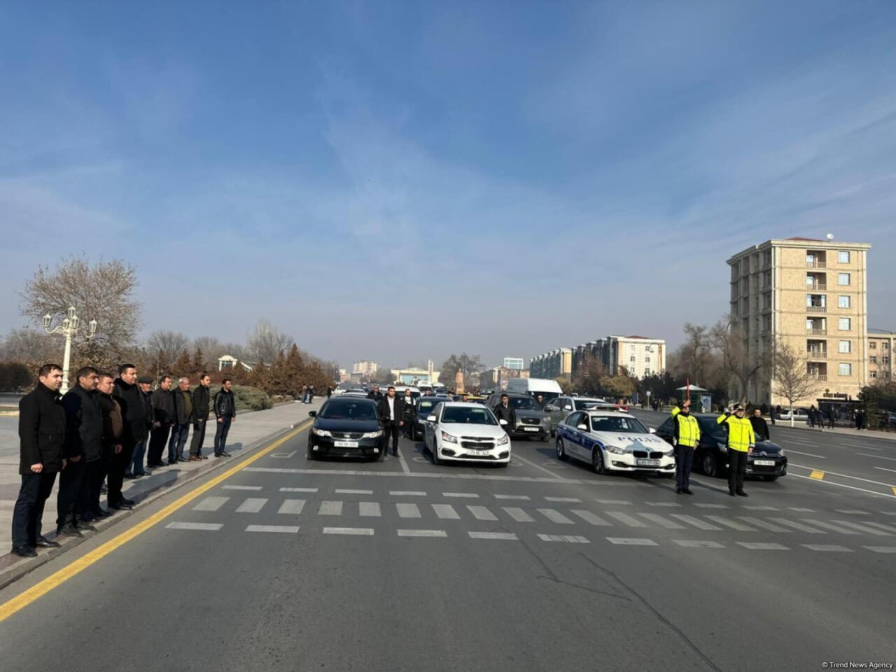 В Нахчыване минутой молчания почтена память жертв крушения самолета AZAL