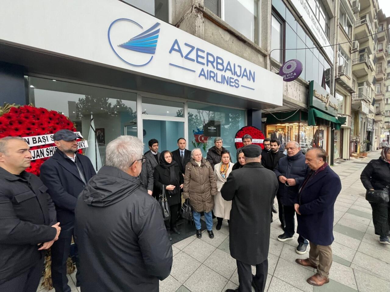 Азербайджанцы мира чтят память погибших при крушении самолета AZAL