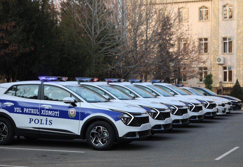 Naxçıvan polisinə yeni avtomobillər verildi