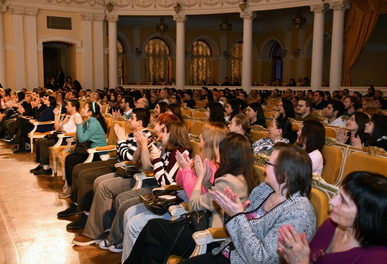 Январский Баку в классической музыке