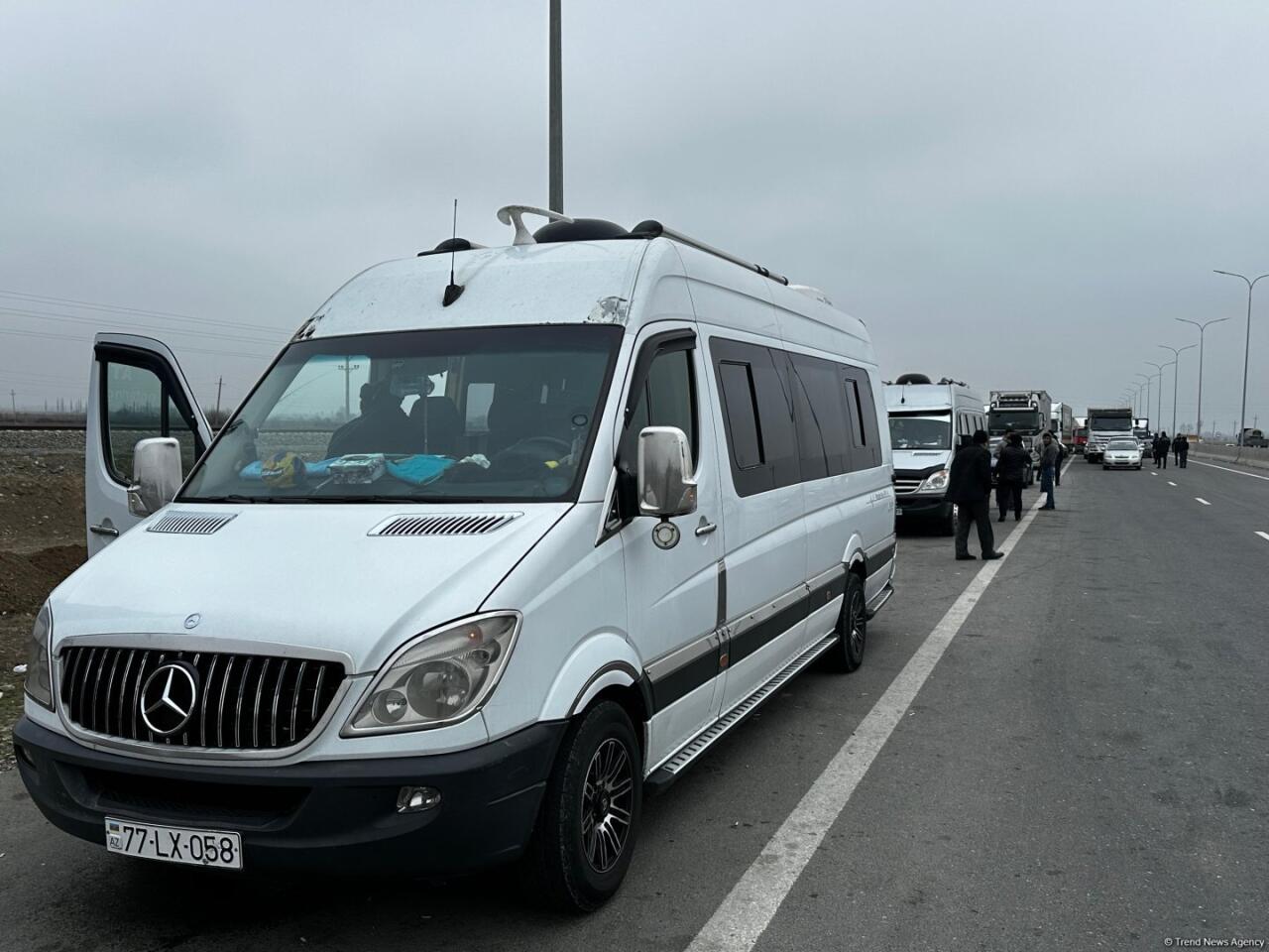 Очередная группа бывших вынужденных переселенцев отправлена в Шушу, Ходжалы и село Баллыджа