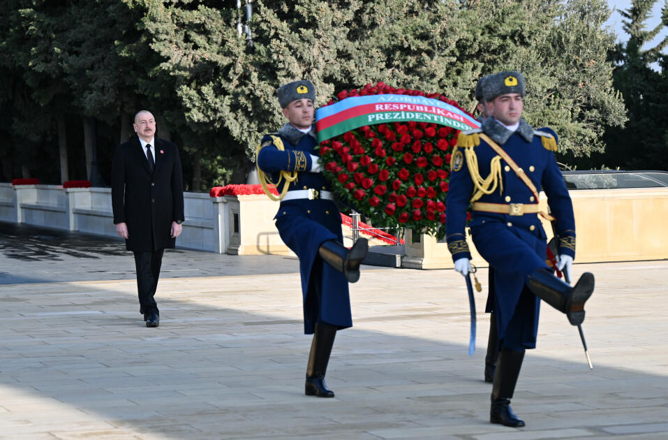 Президент Ильхам Алиев почтил память шехидов 20 Января