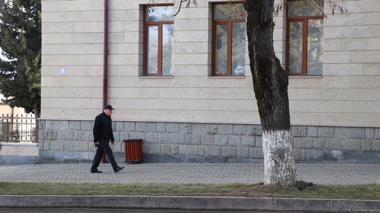 В освобожденном от оккупации городе возрождается жизнь