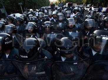 Полиция не фиксирует травмы задержанных в ходе митинга в Ереване