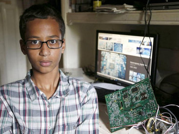 Этого мальчика арестовали, но теперь его хотят видеть Обама и Цукерберг - ФОТО