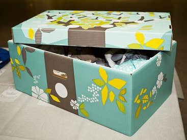 Вот уже 75 лет в Финляндии беременным дарят такие коробки - ФОТО