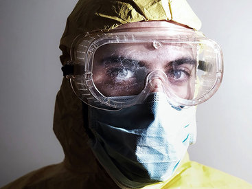 Для медработников, борющихся с Эболой, выделят $100 млн