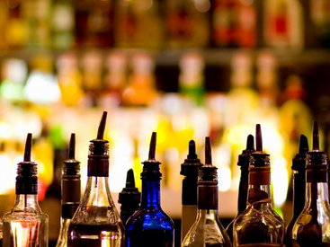 Президент Ирака призвал пересмотреть закон о запрете продажи алкоголя