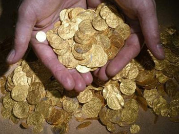 В Москве откопали тысячу монет XVII века
