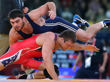 Азербайджанский борец выиграл чемпионат мира