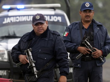 В Мексике обеспокоены лишним весом полицейских