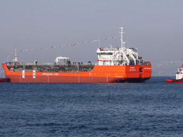 У берегов Ливии перехвачен танкер с контрабандным топливом