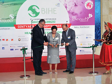 В Азербайджане открылась 17-я Международная выставка "Здравоохранение" - ФОТО