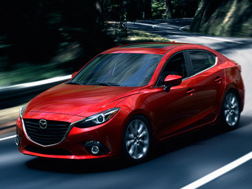 Mazda3 вновь демонстрирует свои преимущества - ФОТО