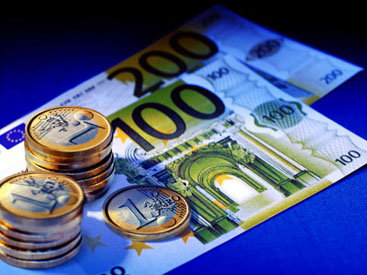 Очередной рекорд: евро впервые превысил рубеж в 75 рублей - ОБНОВЛЕНО