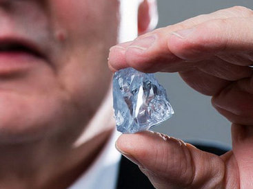В ЮАР нашли самый ценный из когда-либо найденных алмазов - ФОТО