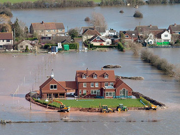 Британец построил свою систему защиты от наводнений – ФОТО