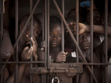 Тюрьма для подростков в Сьерра-Леоне: вот где настоящий ад! - ФОТОСЕССИЯ