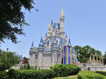 Жизнь в сказке: семьи, которые живут в Disney Land - ФОТО