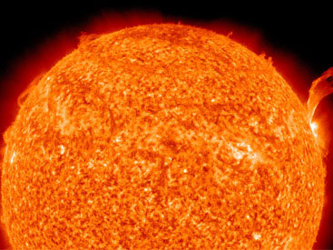 Опасное солнце: на Земле ждут мощную магнитную бурю