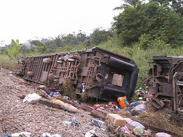 В Конго столкнулись поезда, есть жертвы - ФОТО