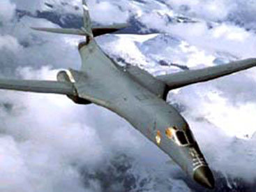 Стратегический бомбардировщик B-1B Lancer - ФОТО