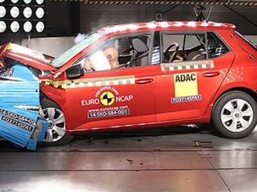 В Euro NCAP разбили "Теслу" и новую "Фабию" - ФОТО
